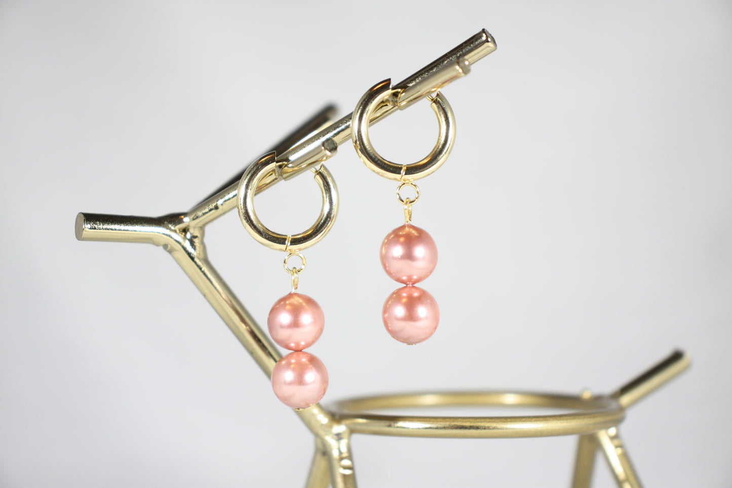 Dangle southseashell earrings dark salmon