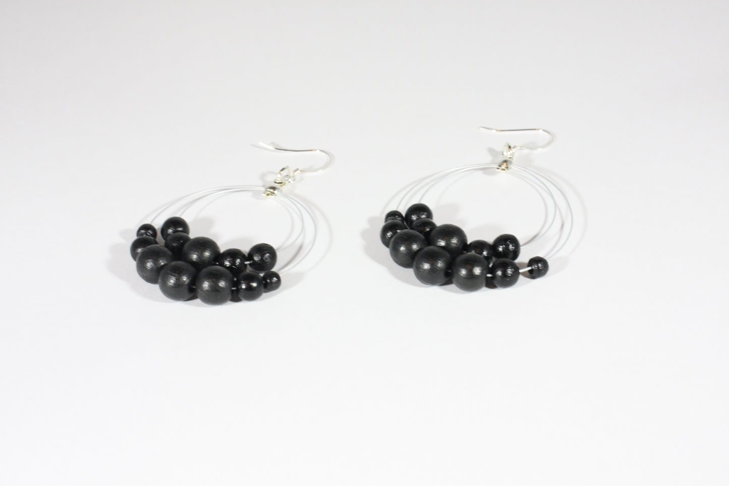 Wooden bead earrings black