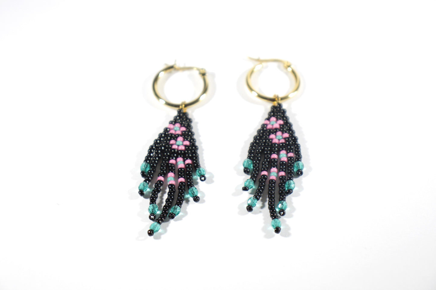 Seed bead fringe earrings small black with pink color flowers. Gold plated stainless steel earrings hoops.