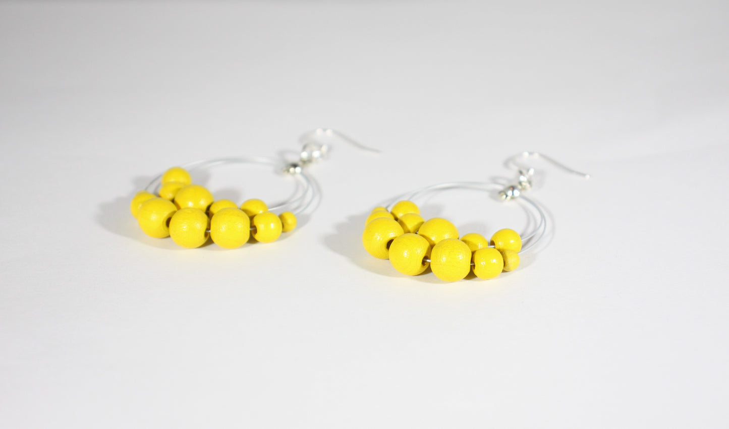 Wooden bead earrings yellow