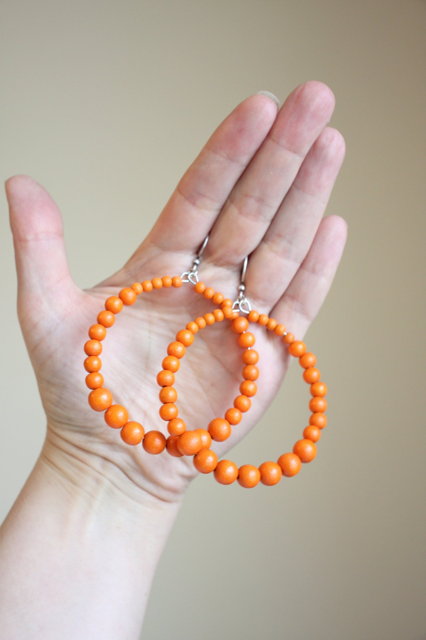 Wooden hoop earrings orange