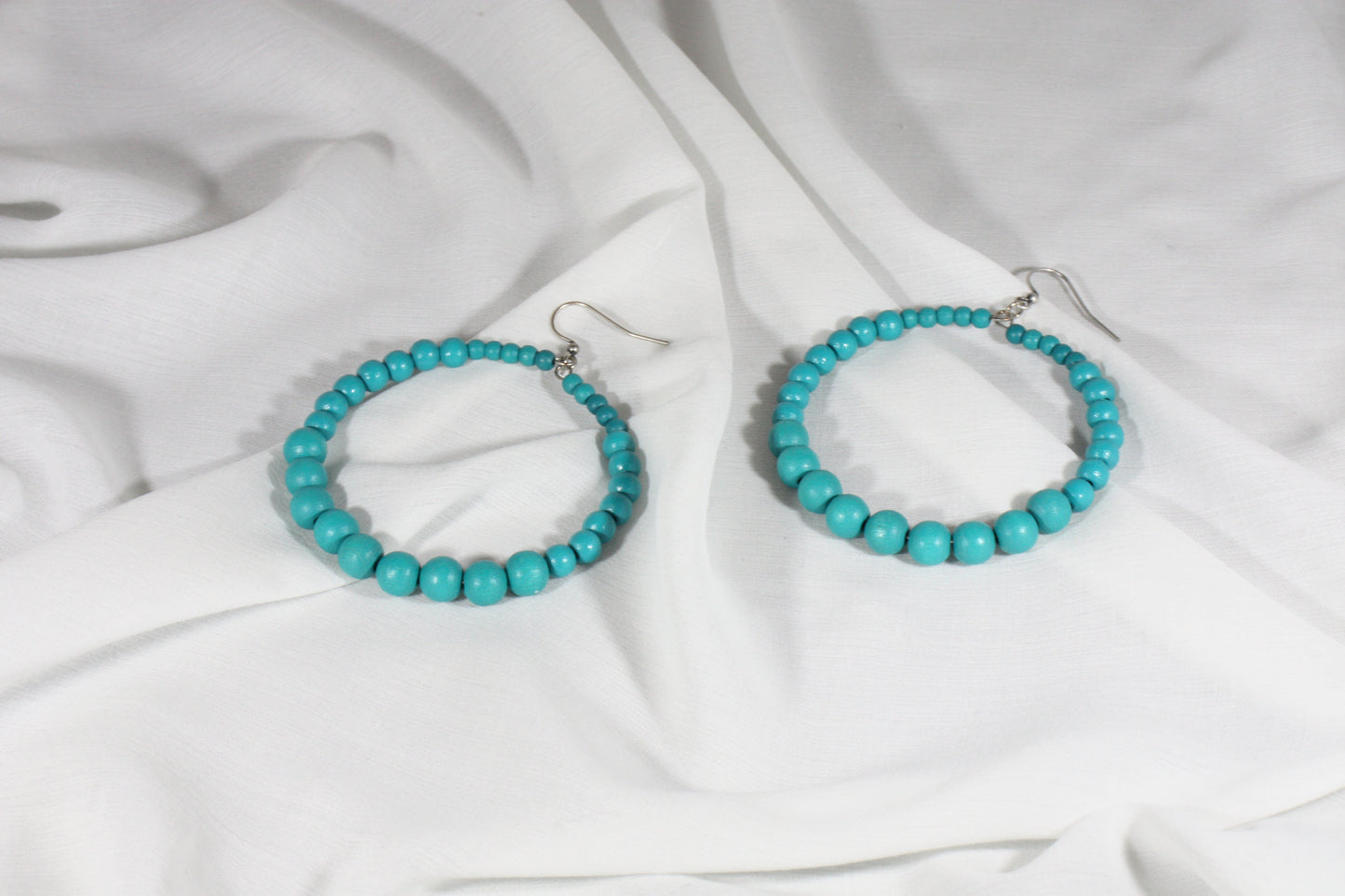 Wooden hoop earrings turquoise